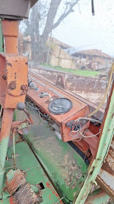 Продавам самоходно шаси Т16 М