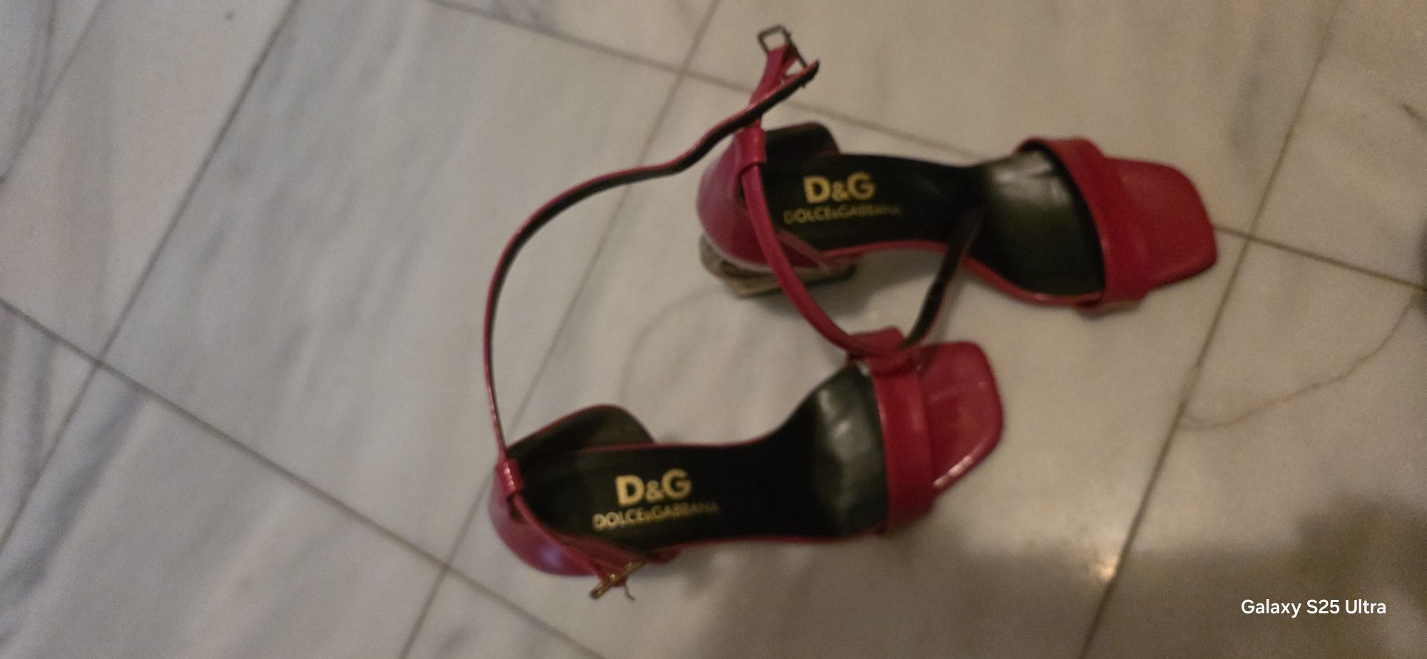 Обувки Dolce I Gabbana чисто нови