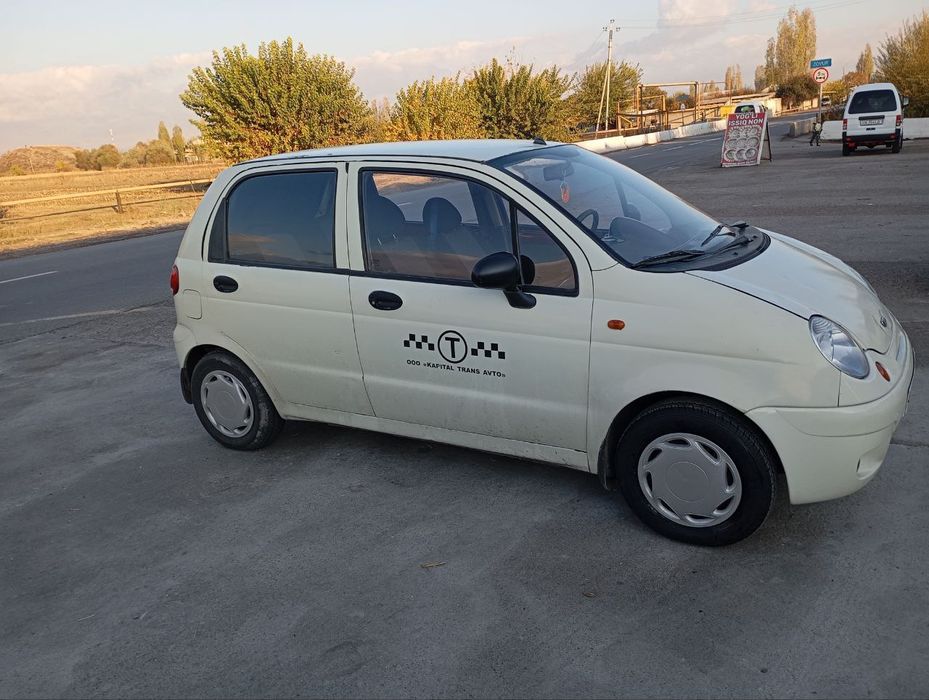 Matiz Sotiladi narxini kelishamiz