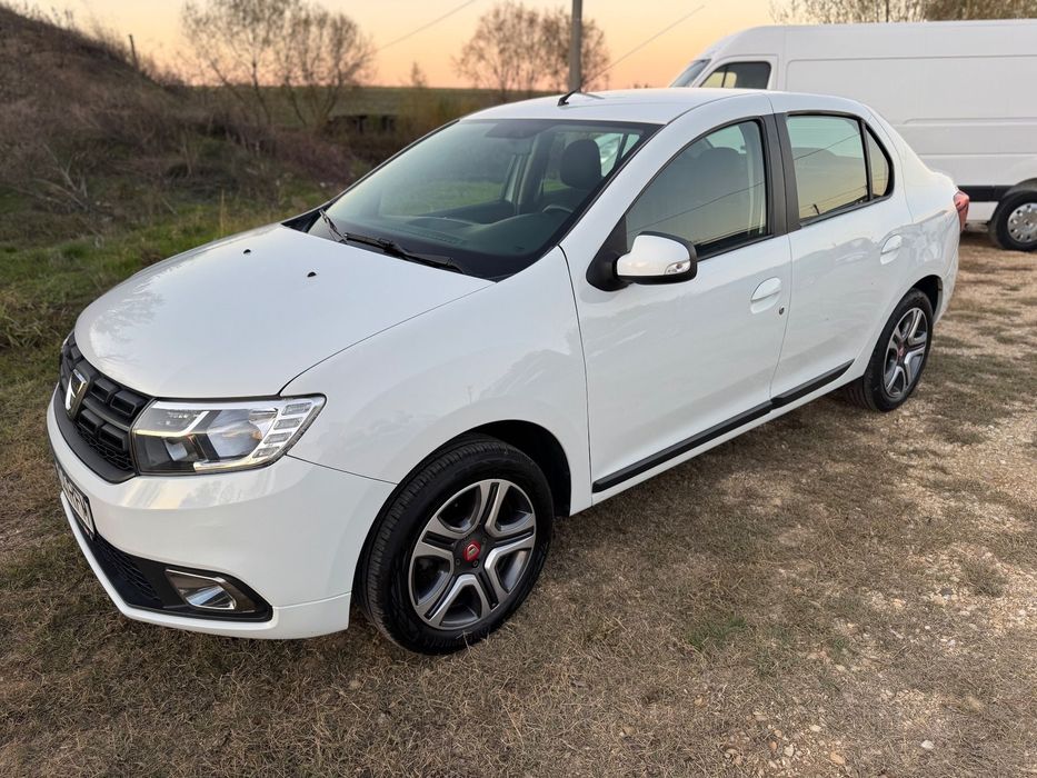 Dacia Logan Masina in stare foarte buna !!