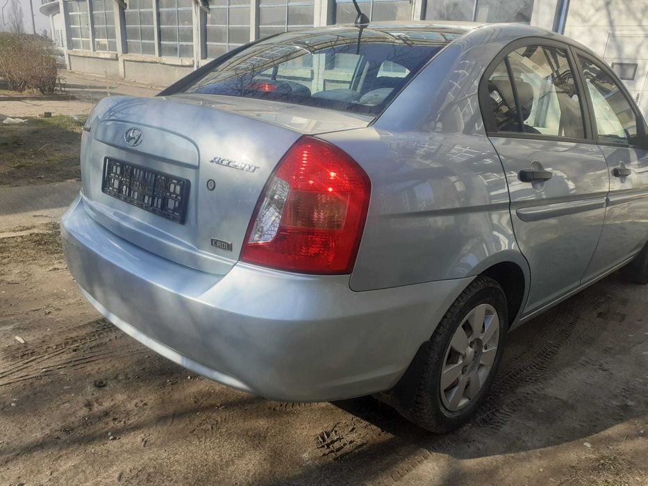 Usa dreapta spate Hyundai Accent 3