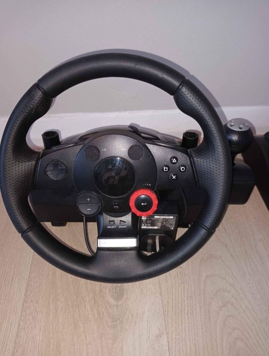 Волан с педали Logitech Driving Force GT PS3 PC