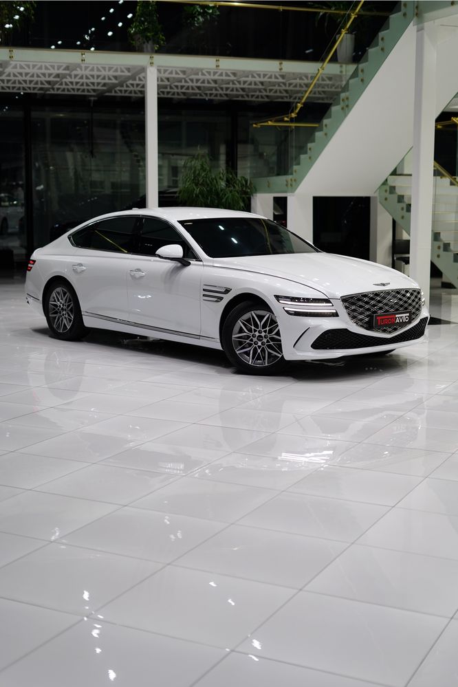 Genesis G80 в Ташкенте