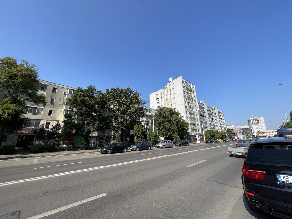 Inchiriez apartament 3 camere pod ros