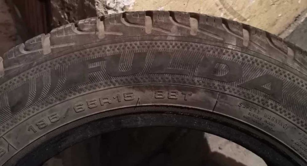 Продавам 2 броя зимни гуми 185.65.15 на 1 сезон дот 2019 Fulda