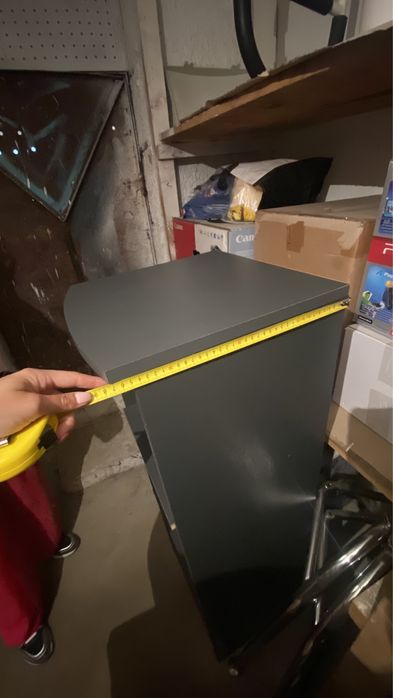 Dulap tip soldat in stare foarte buna, 40x37x161cm (3 polițe)