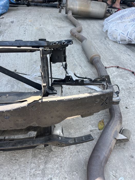 Очиларка бмв ф30 ф31 328и 340их bmw f30 f31 328i 340ix маска цяла