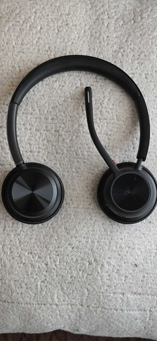 Продавам безижни слушалки Poly Voyager 4320,Jabra