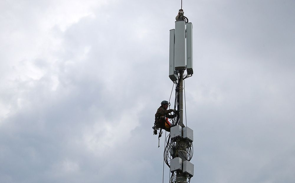 Mobilni antena mantaj xizmati