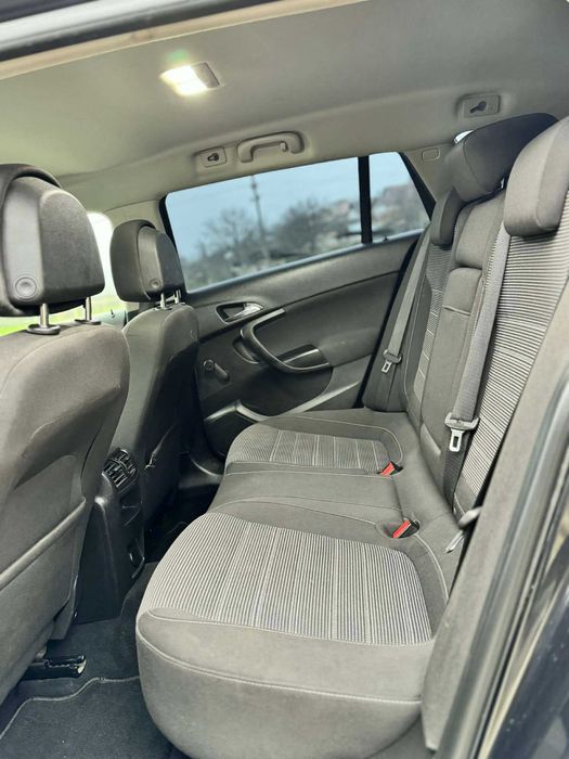 De vânzare Opel insignia