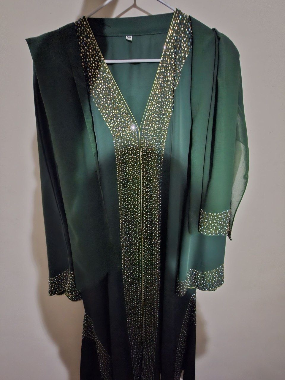 Dubai abaya yangi