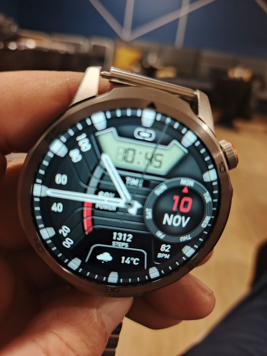 Смарт часовник smart watch