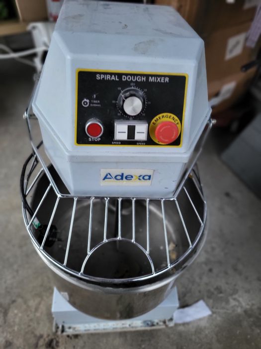 Malaxor cu doua viteze capacitate 30l