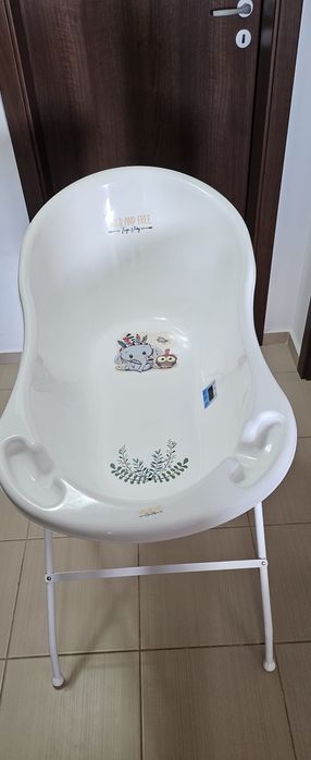 Cadita cu scaun și suport