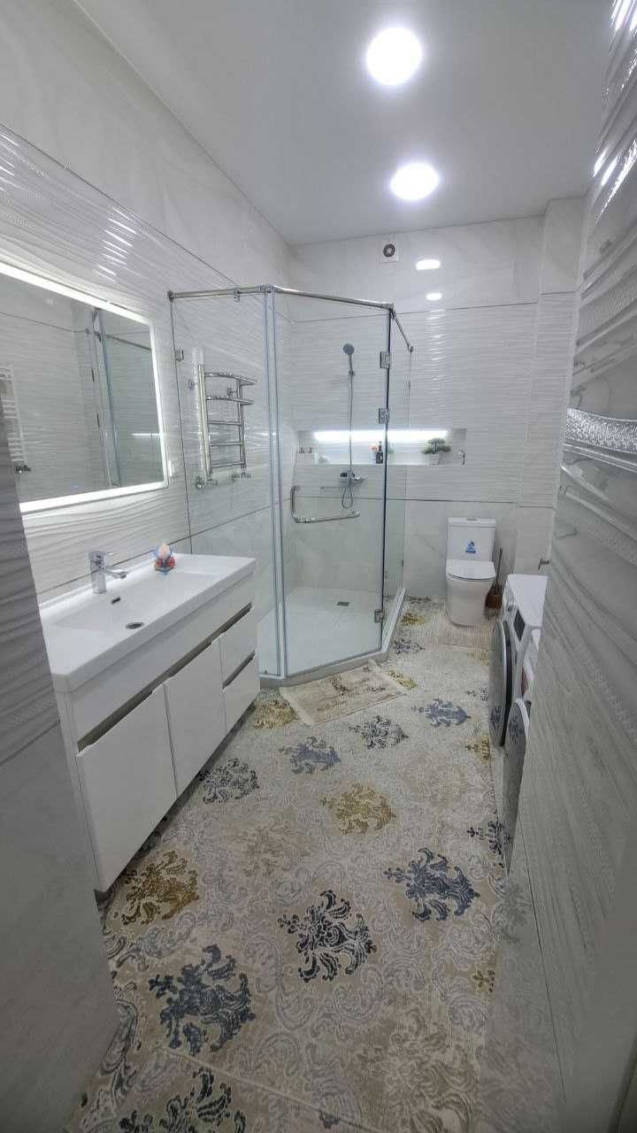 Продается дом и кафе на домбробаде