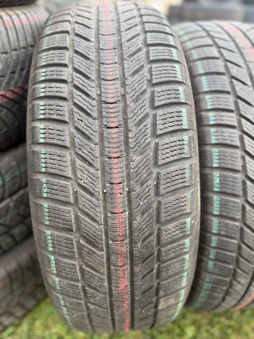 235/60R18 Continetal
