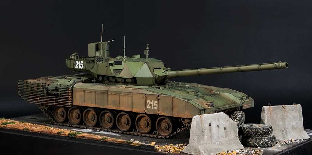 Сборная модель Российского основного боевого танка Т-14 "АРМАТА".
