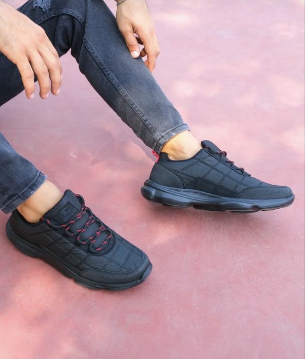 Нови мъжки маратонки Riccon