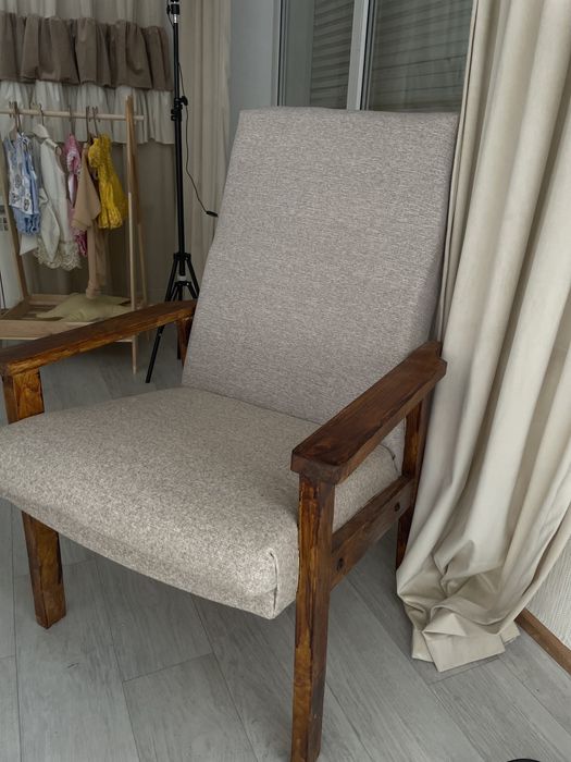 Продам 2 кресла