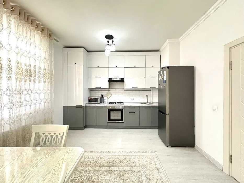 Assalom Sohil 3-комнатная квартира 73+35м2; 108м2; 3/1/9 Узбум