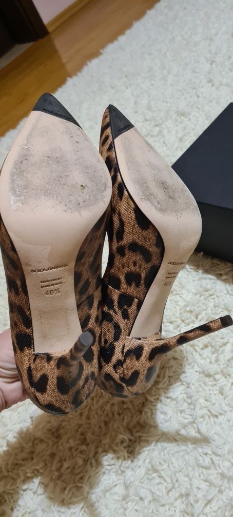 Pantofi animal print Dolce Gabbana