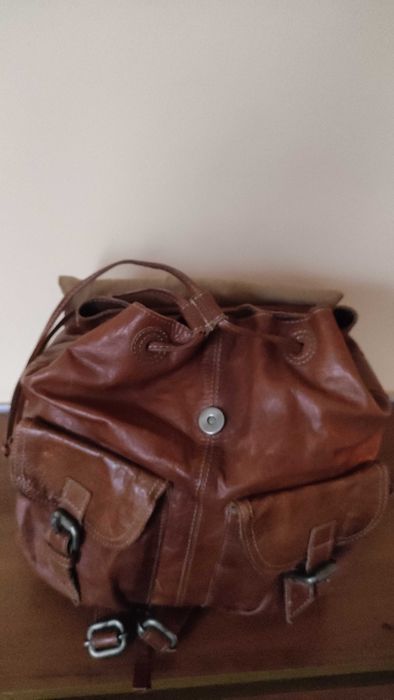 Раница от естествена кожа