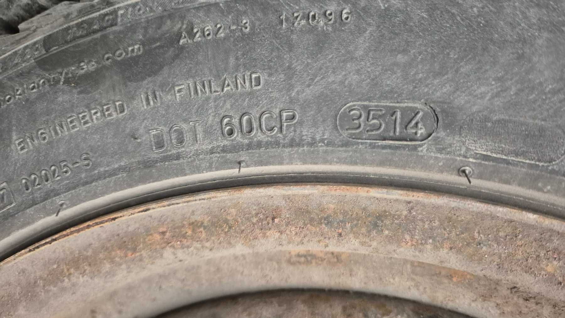Железни джанти 5x114.3/6.5Jx16”/ET45/60.1 + зимни гуми Nokian + тасове