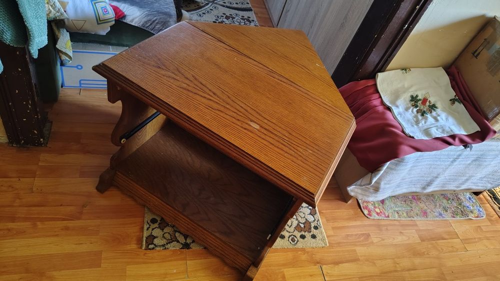 Comoda TV dschidere de colt