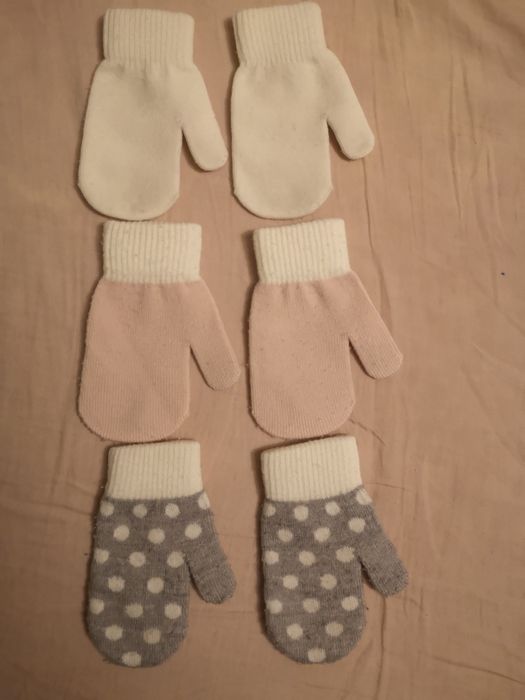 Set 3 manusi copii mar 92-98, stare buna