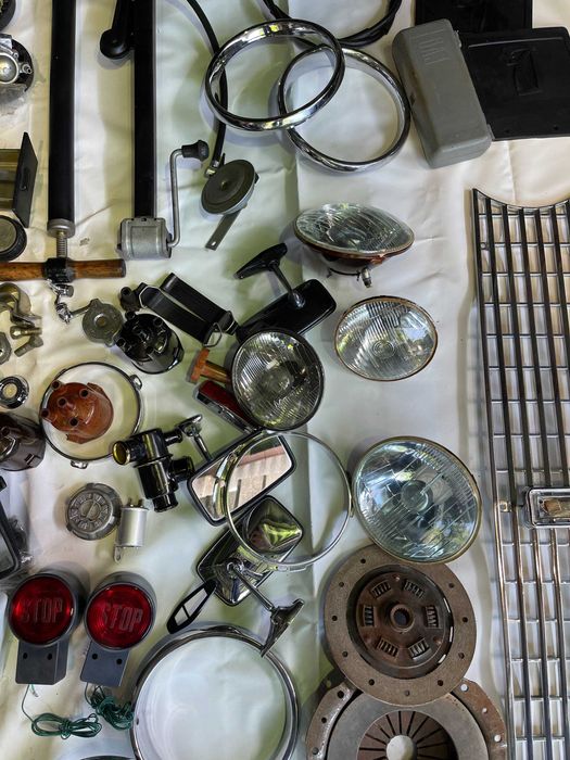 Нови и втора употреба/реставрирани части за ВАЗ/Лада