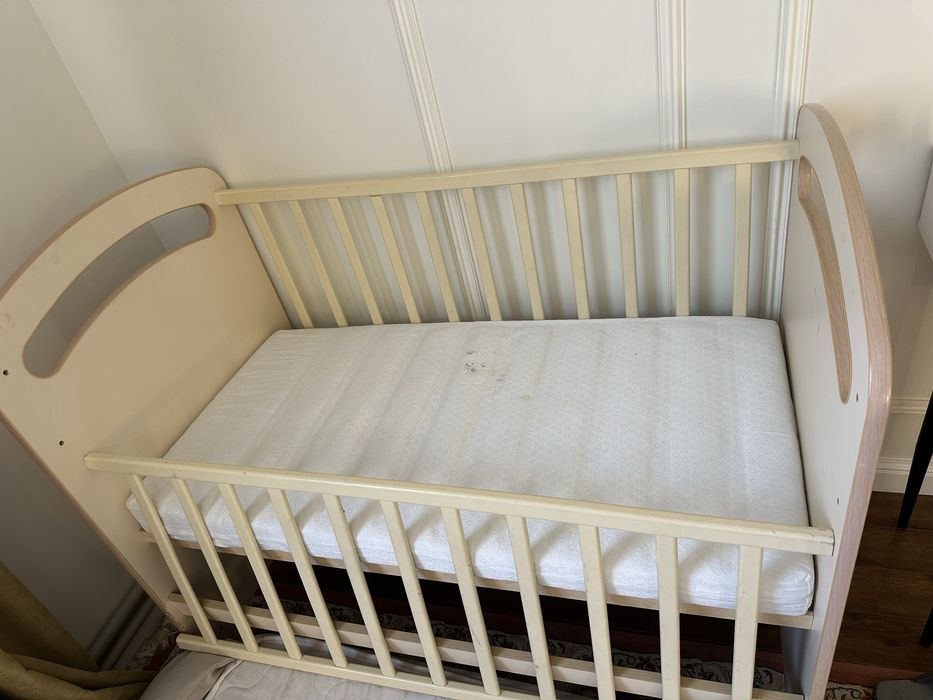 Продам детскую кровать