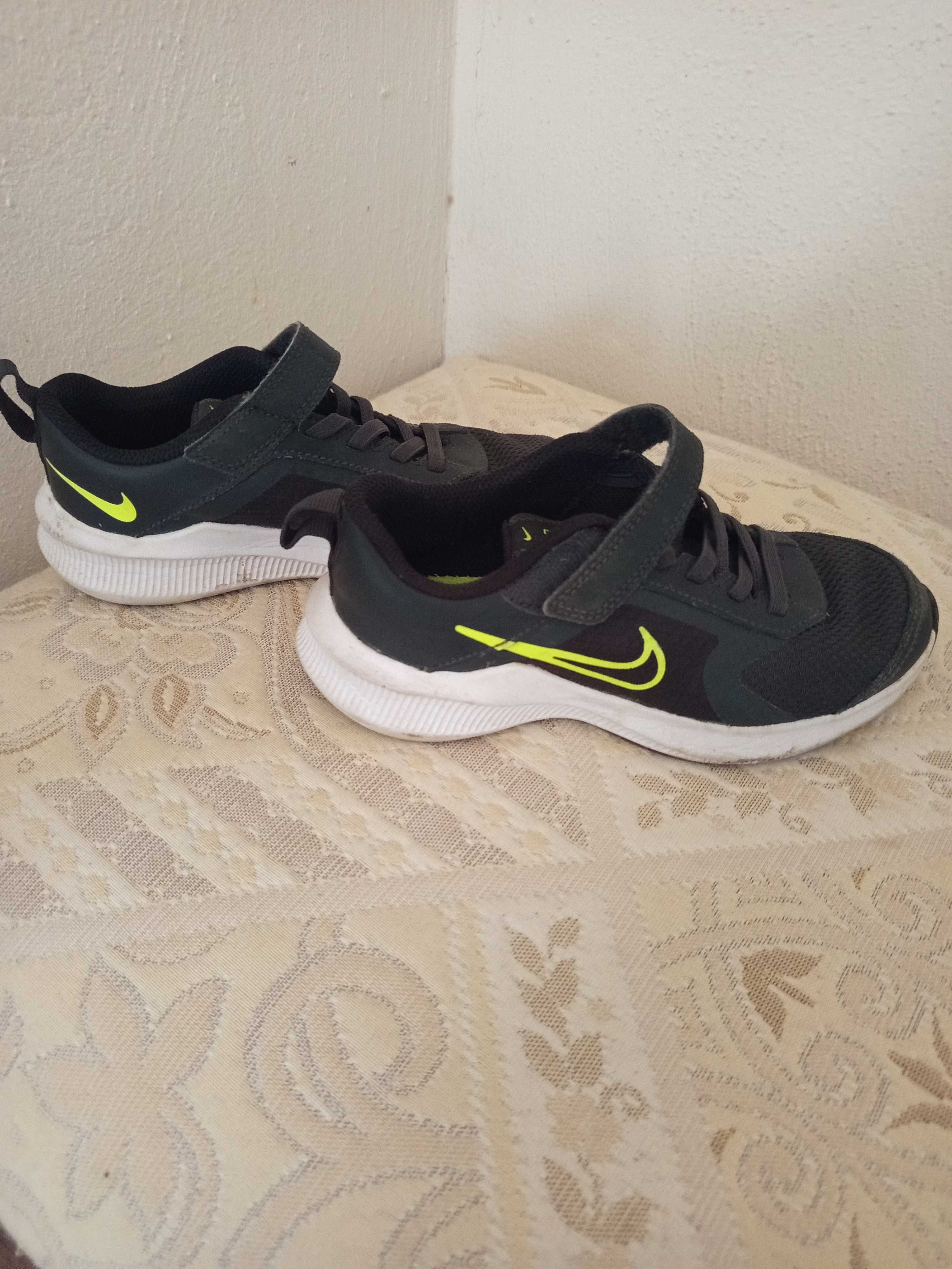 Маратонки nike/найк