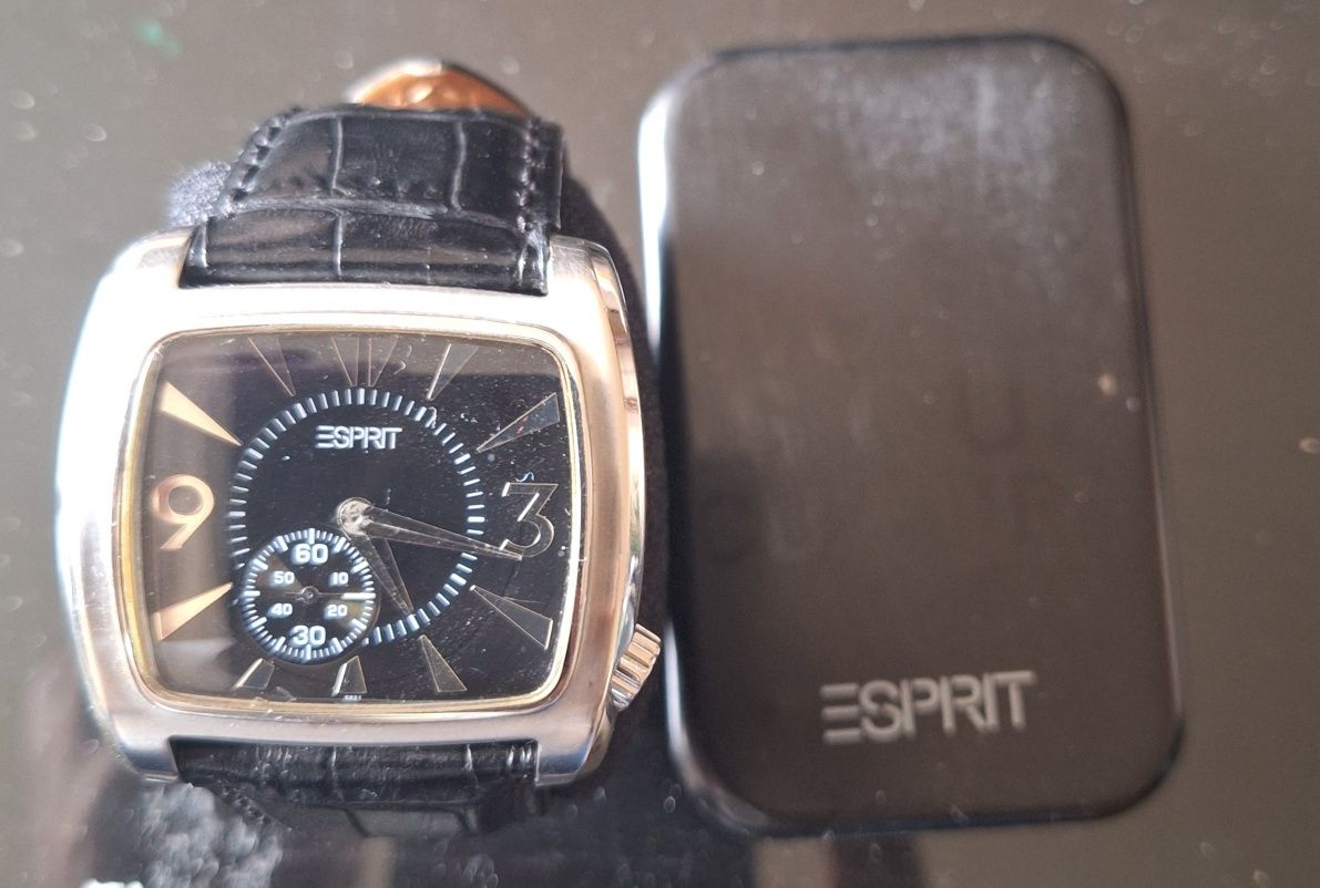 Часовник мъжки Esprit
