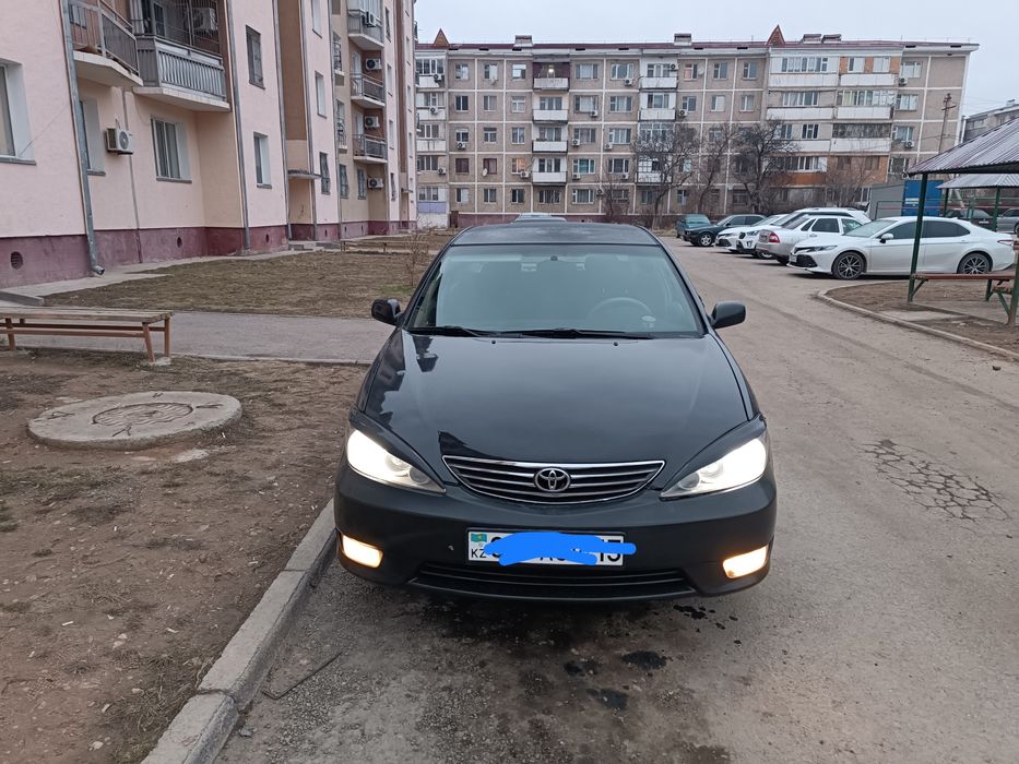 Тойота камри 35.