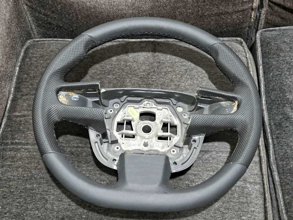 Волан Peugeot 508 GT (2011-2018) кожен оригинален