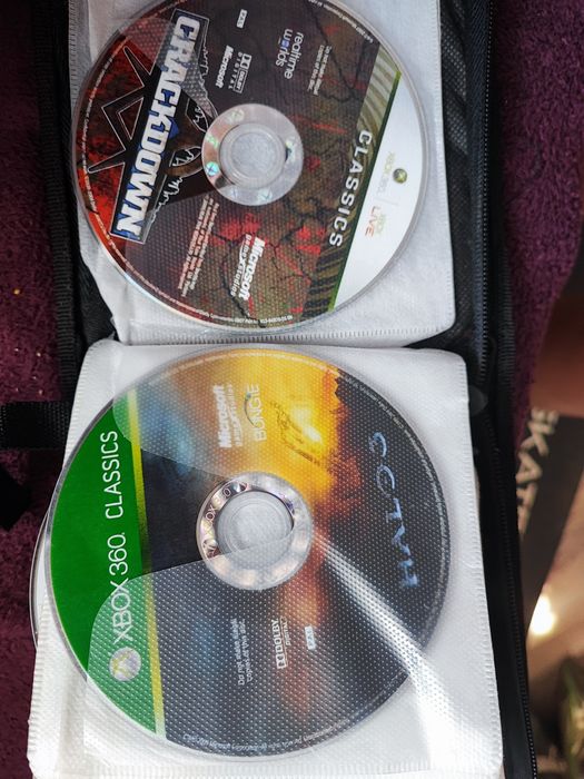Vand 30 de jocuri xbox 360