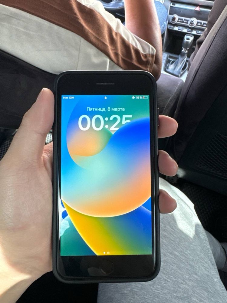 Iphon 8 plus 64гб