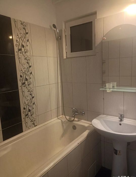 Apartament 2 camere de închiriat