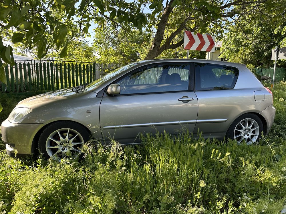 Toyota Corolla TS 1.8 VVTL-i 192 CP Coupe