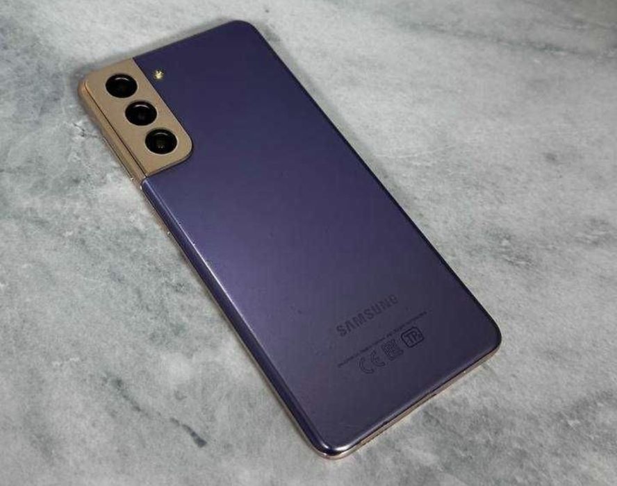 Продам Самсунг S 21
