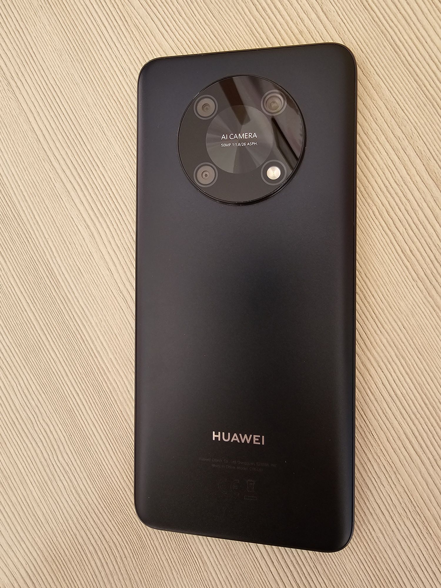 Продам телефон Huawei Nova Y90