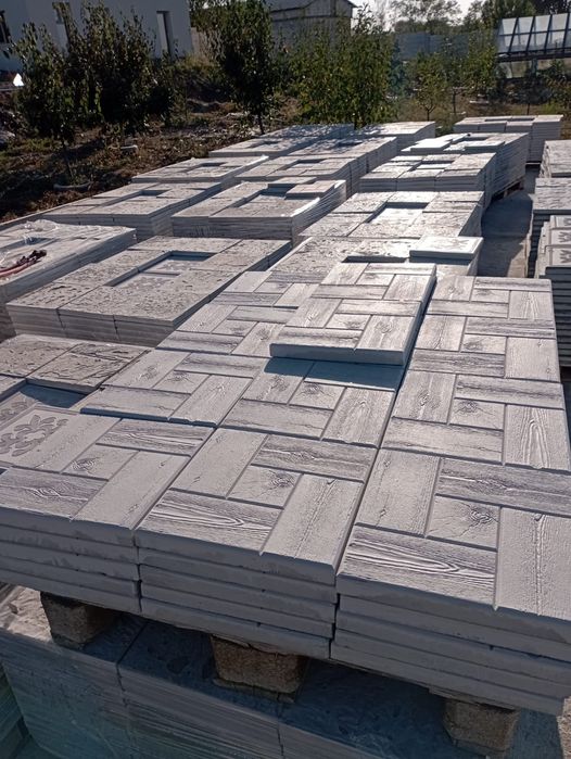 Vând pavele ,borduri ,rigole