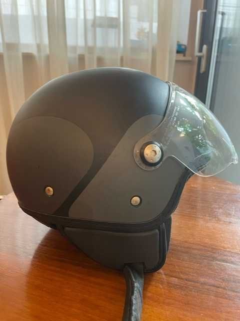 Super Ocazie - Casca Premium Scuter - Italia