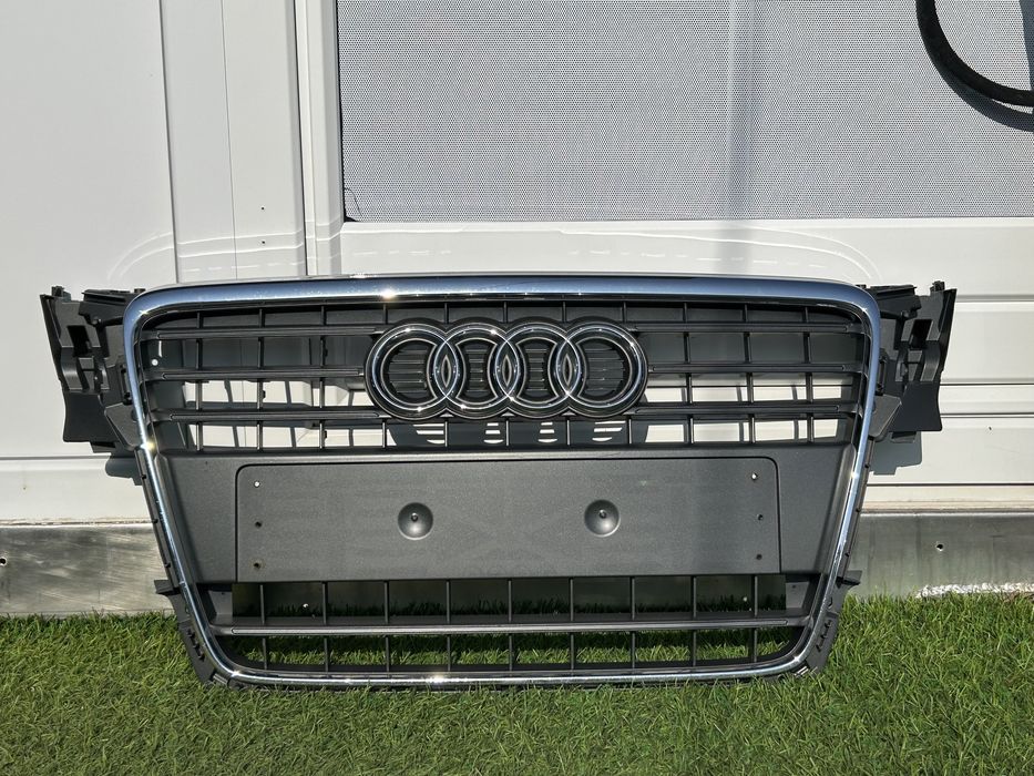 Решетка за Audi A4 B8