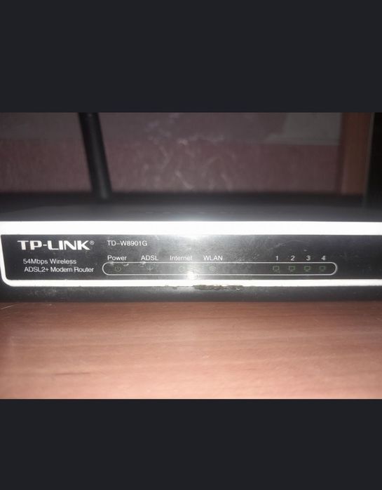 Рабочий роутер Тп-линк . Старенький