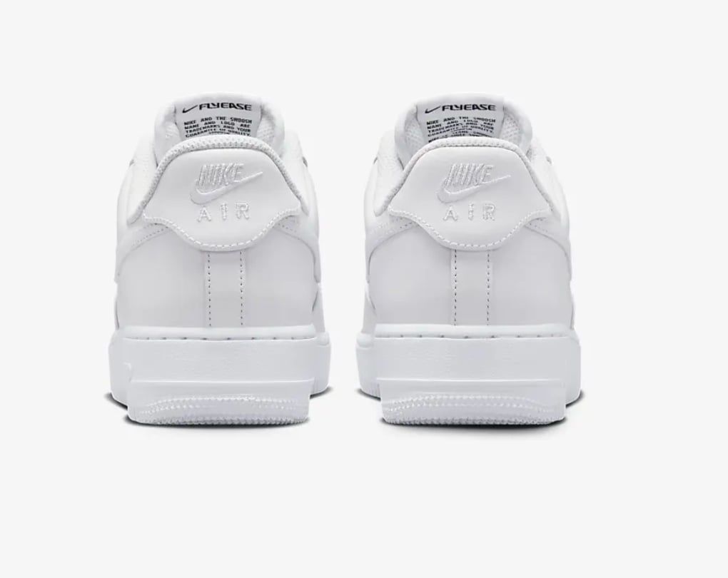 Мъжки маратонки Nike Air Force 1 – чисто бели