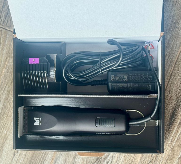 Професионалната Роторна машинка MOSER MAX 50