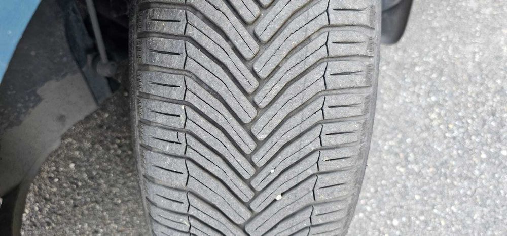 Vand URGENT VW GOLF 5 an 2005 stare buna de functionare 160000 km
