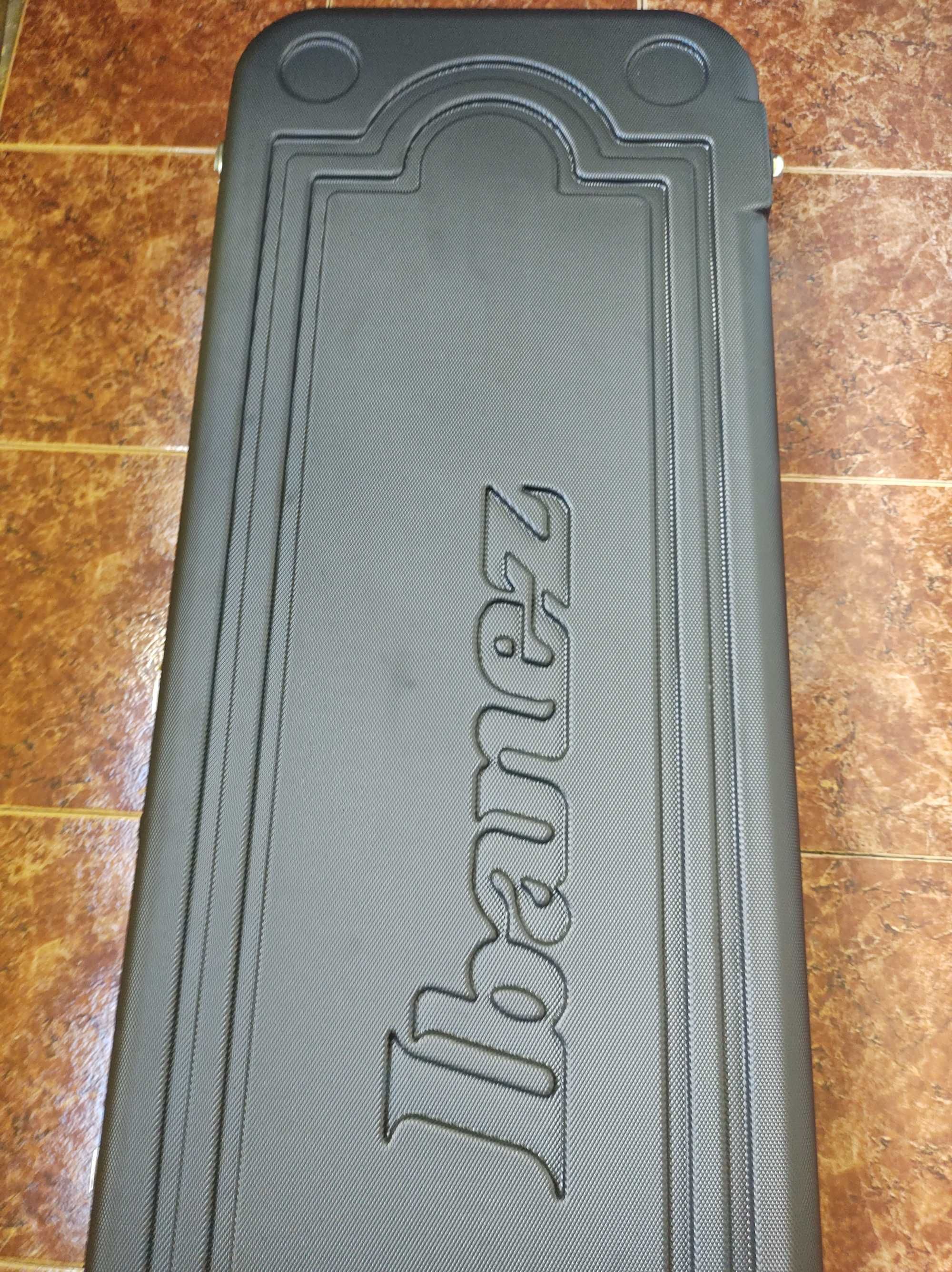 Куфар за бас китара Ibanez MB300C