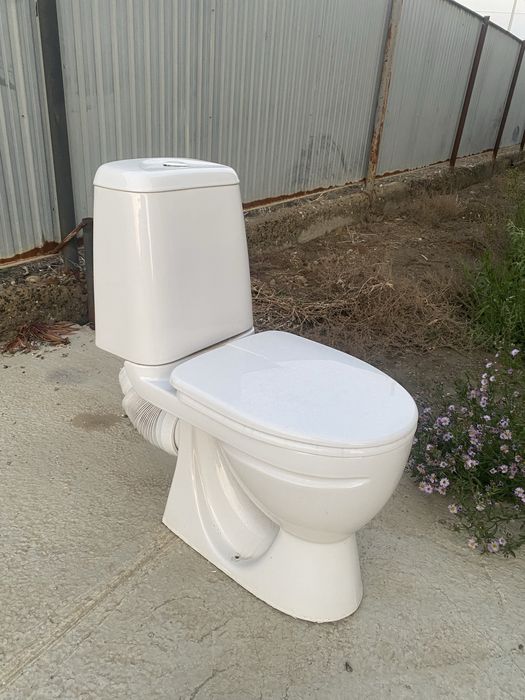 Унитаз б/у в хорошем состоянии